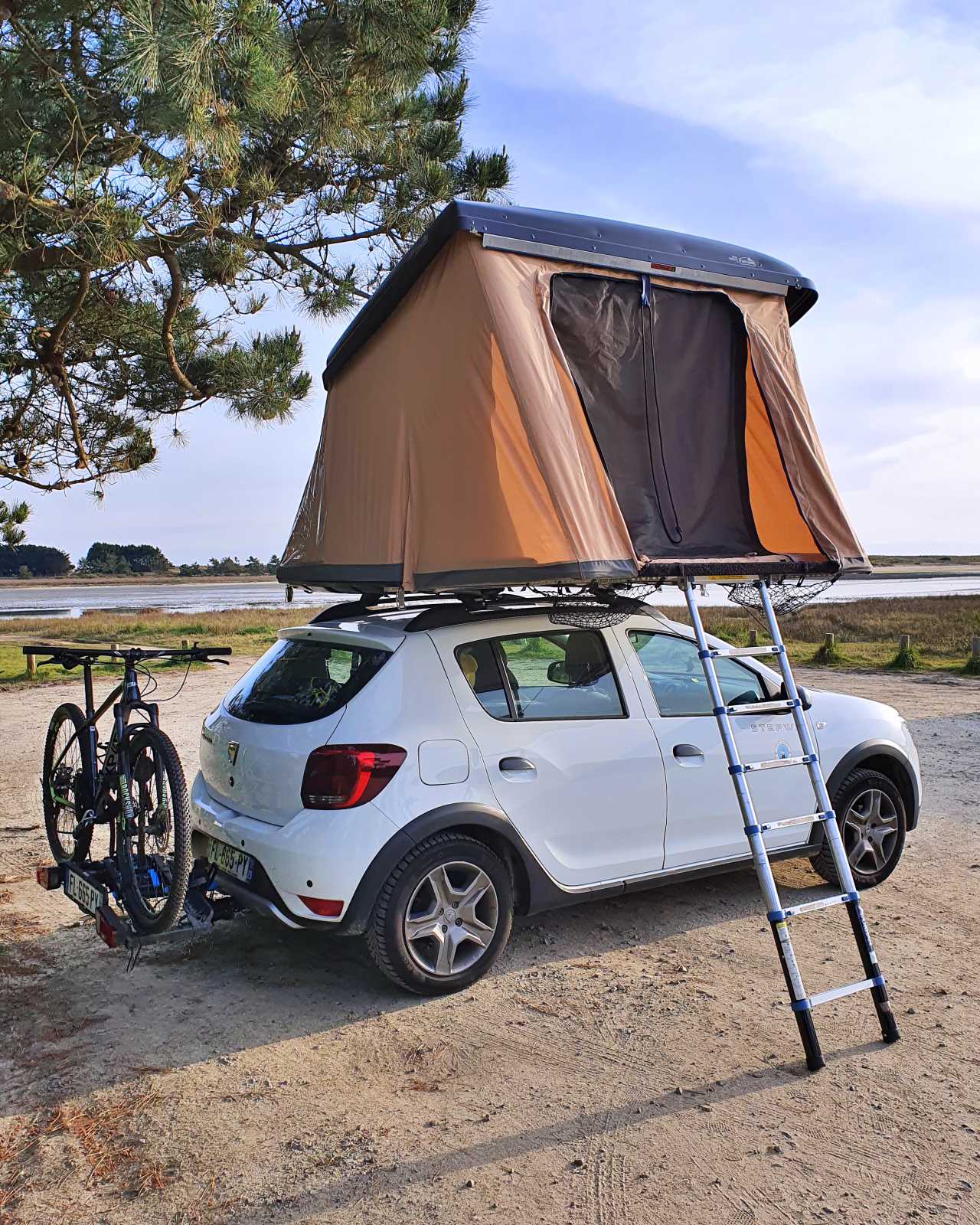 Tente de toit camping