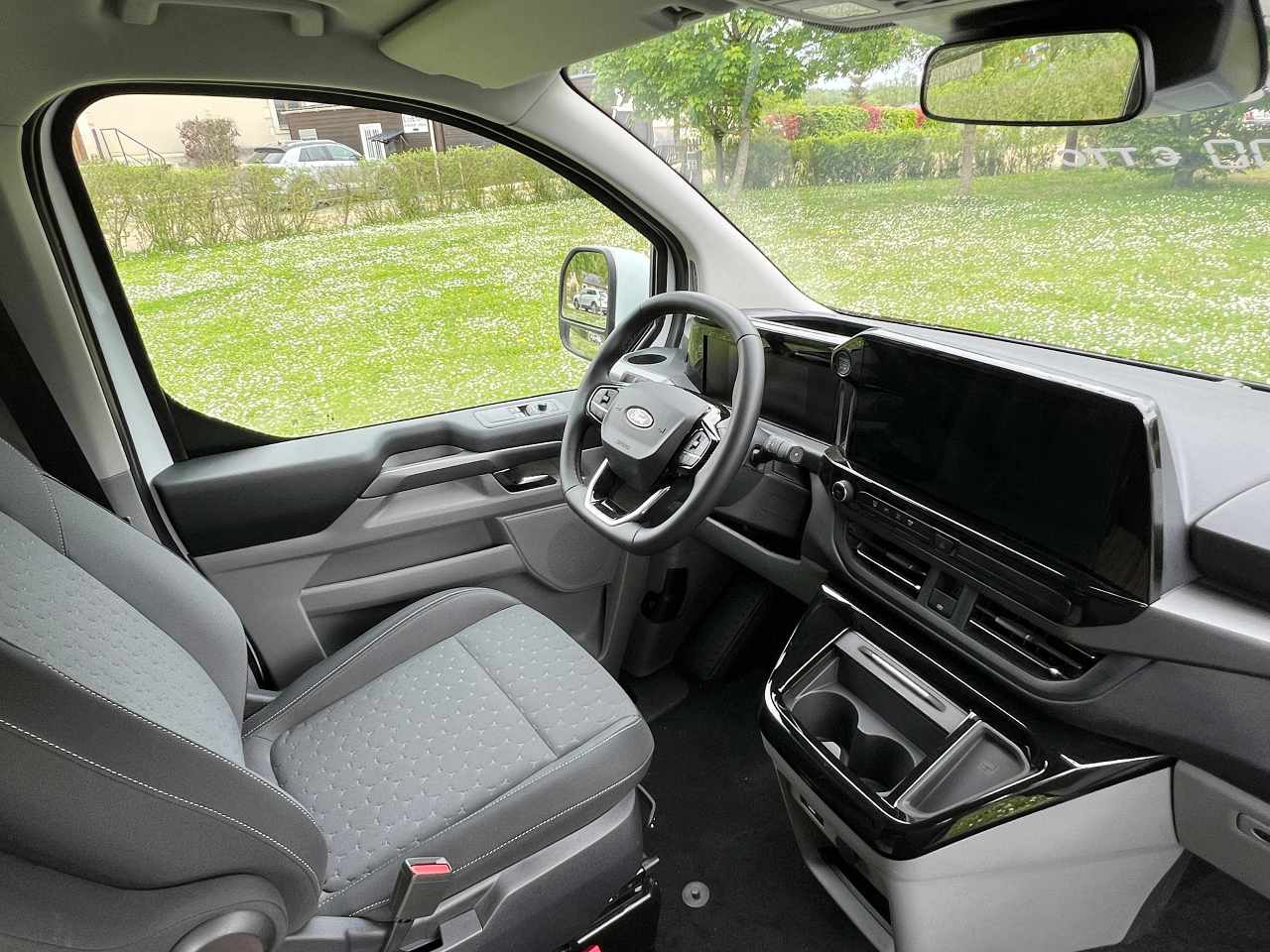 Van aménagé homologué 7 places,